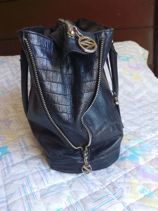 Bolsa Arezzo de couro  - Foto 2