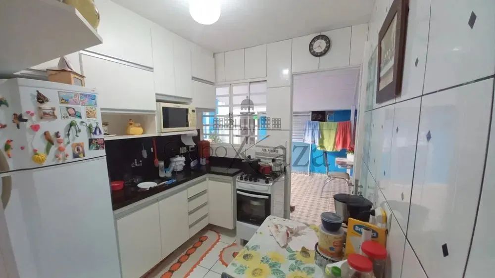 Casa Térrea - Vila Monterrey - 3 Dormitórios - 140m² - Estuda permuta. - Foto 3