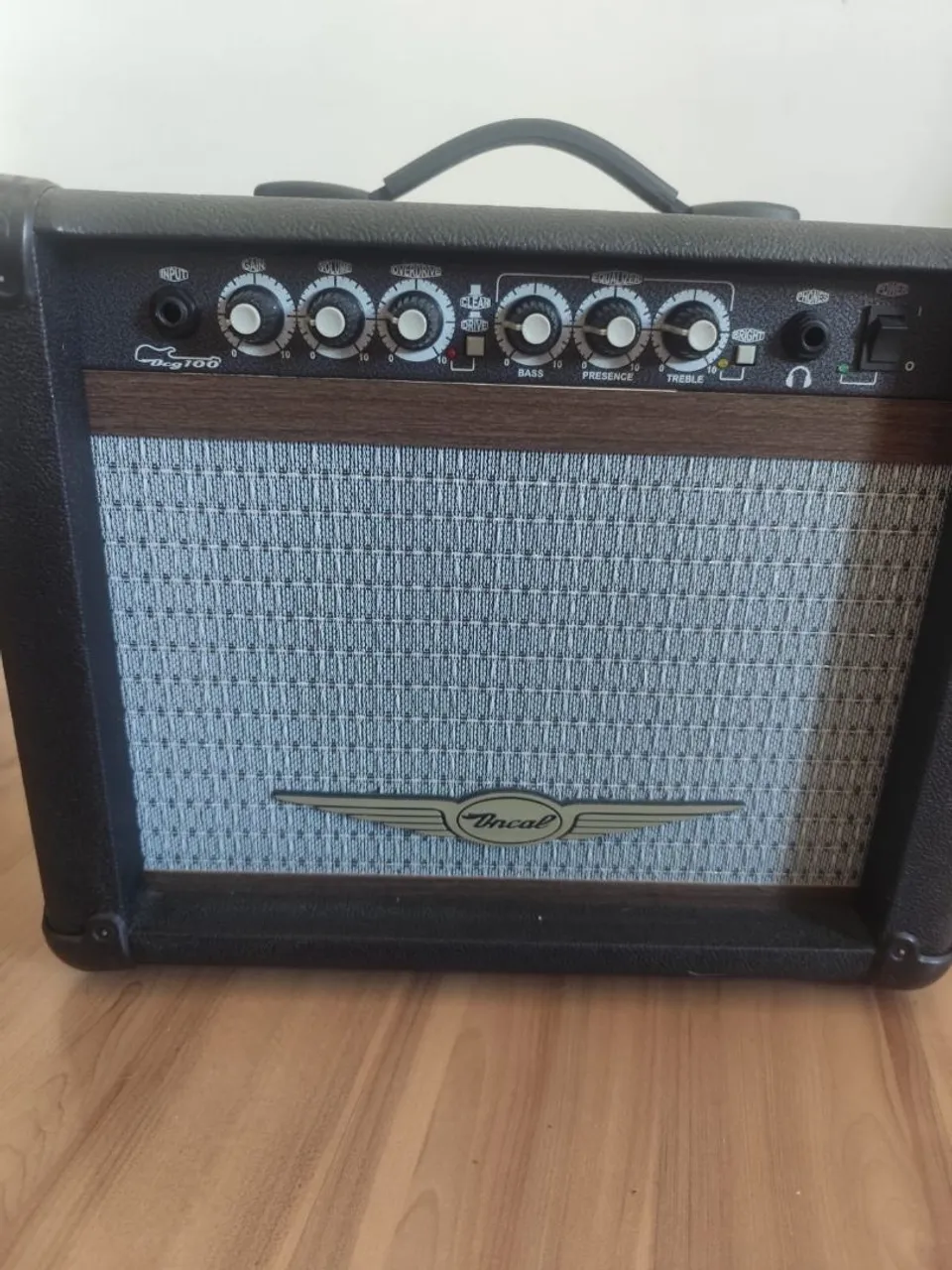 Amplificador de Guitarra Oncal CG100