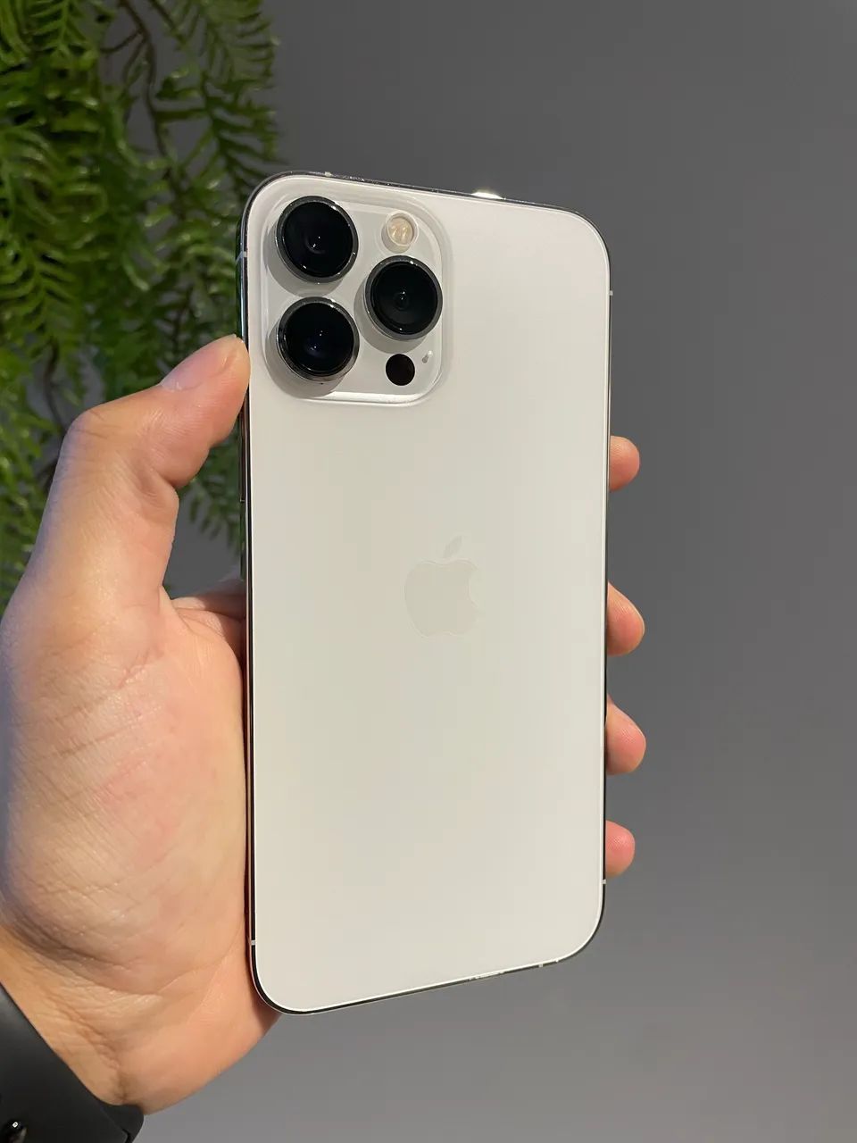 iPhone 13 Pro Max 128GB Branco - Celulares e Smartphones