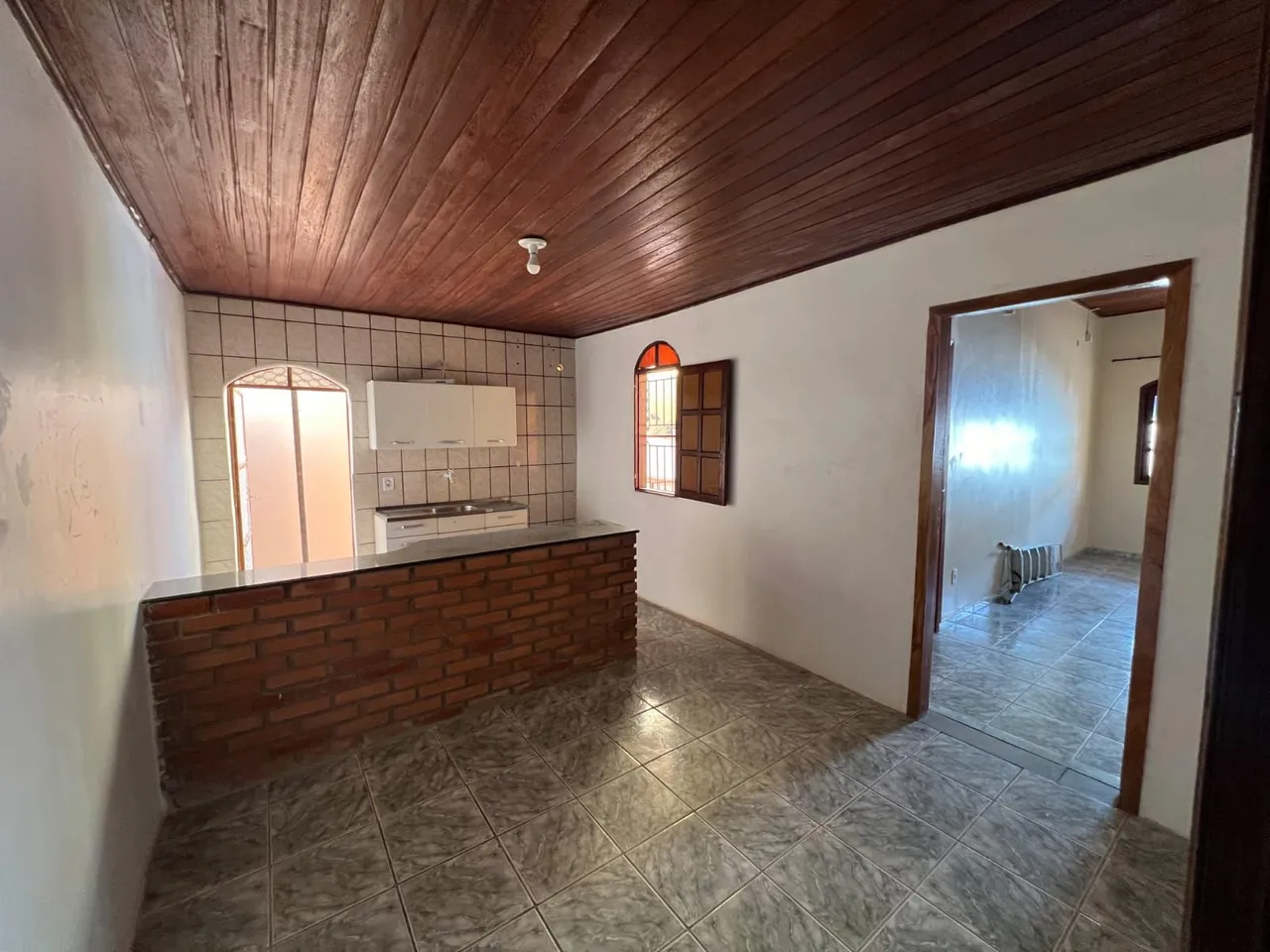 Alugo apt. ao lado da faculdade São Lucas