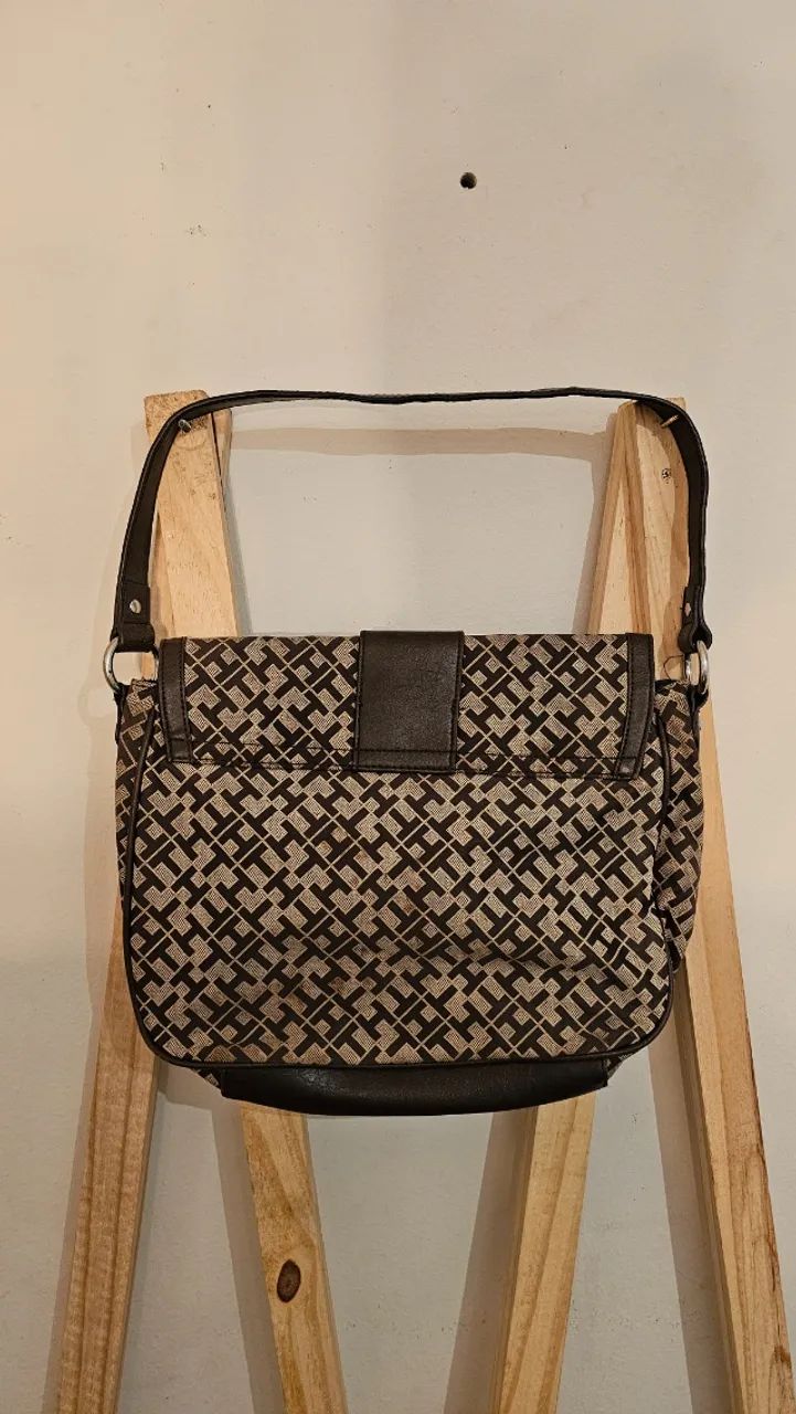 Bolsa Tommy Hilfiger + brinde - Foto 2