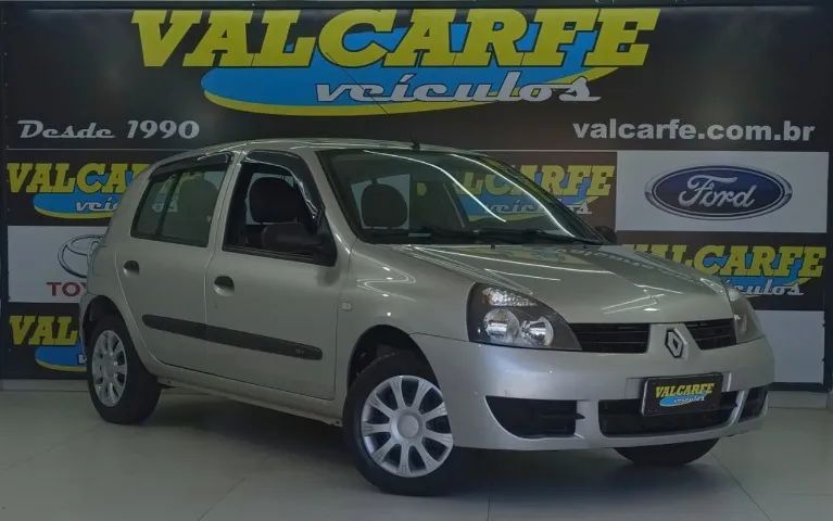 Renault Clio Hi-flex 1.0 16V 5P 2011