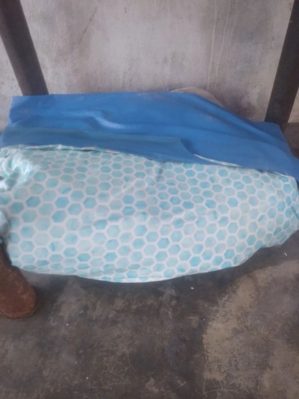 Vendo piscina 7000. Mil litros 