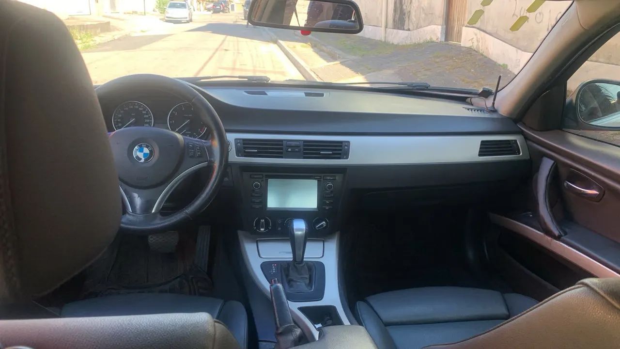 BMW 320I A 2011 - Foto 5
