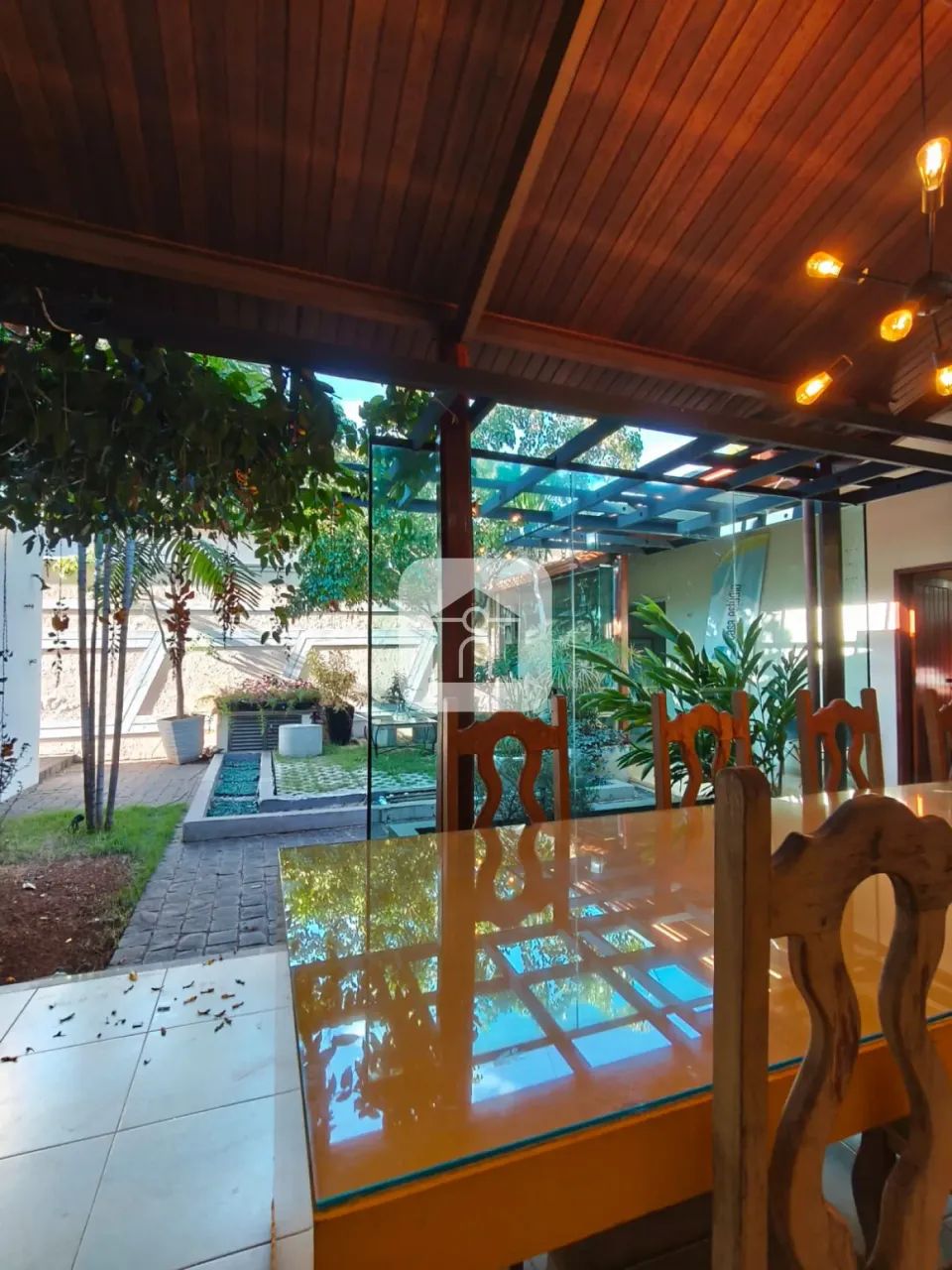 Casa à venda no Centro de Araguari - Foto 2