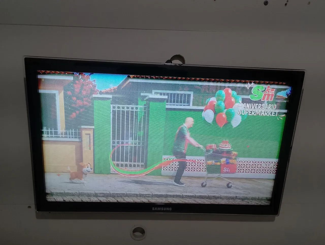 TV Samsung 32 smart com defeito