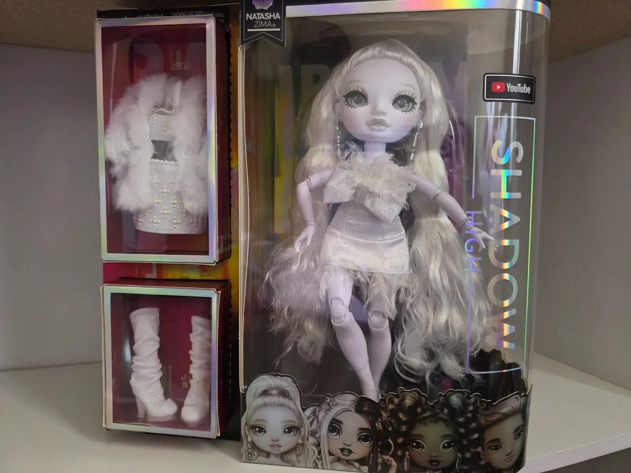Boneca Shadow High Natasha Zima lacrada