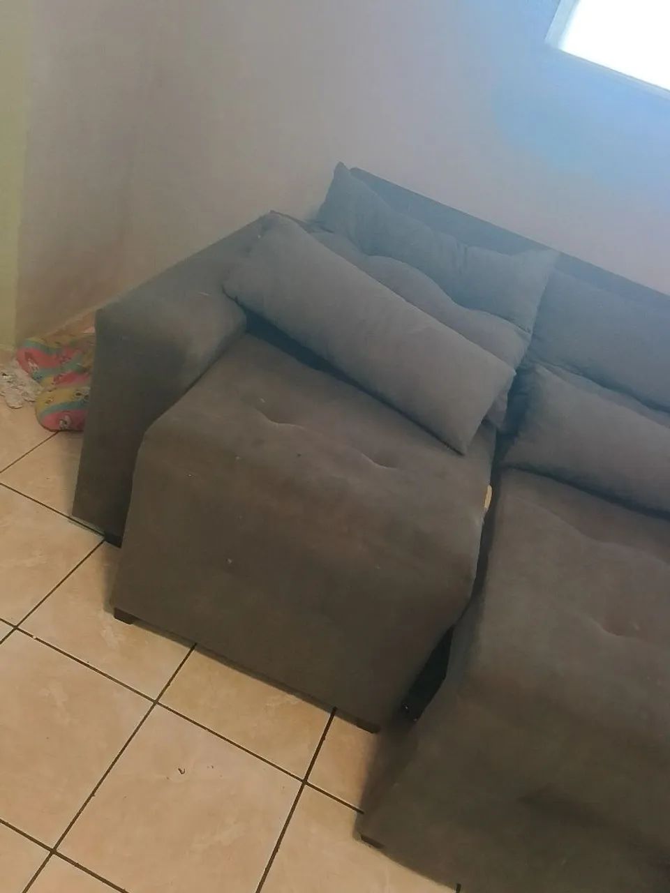 Sofá Retrátil Usado pouco tempo - Foto 4