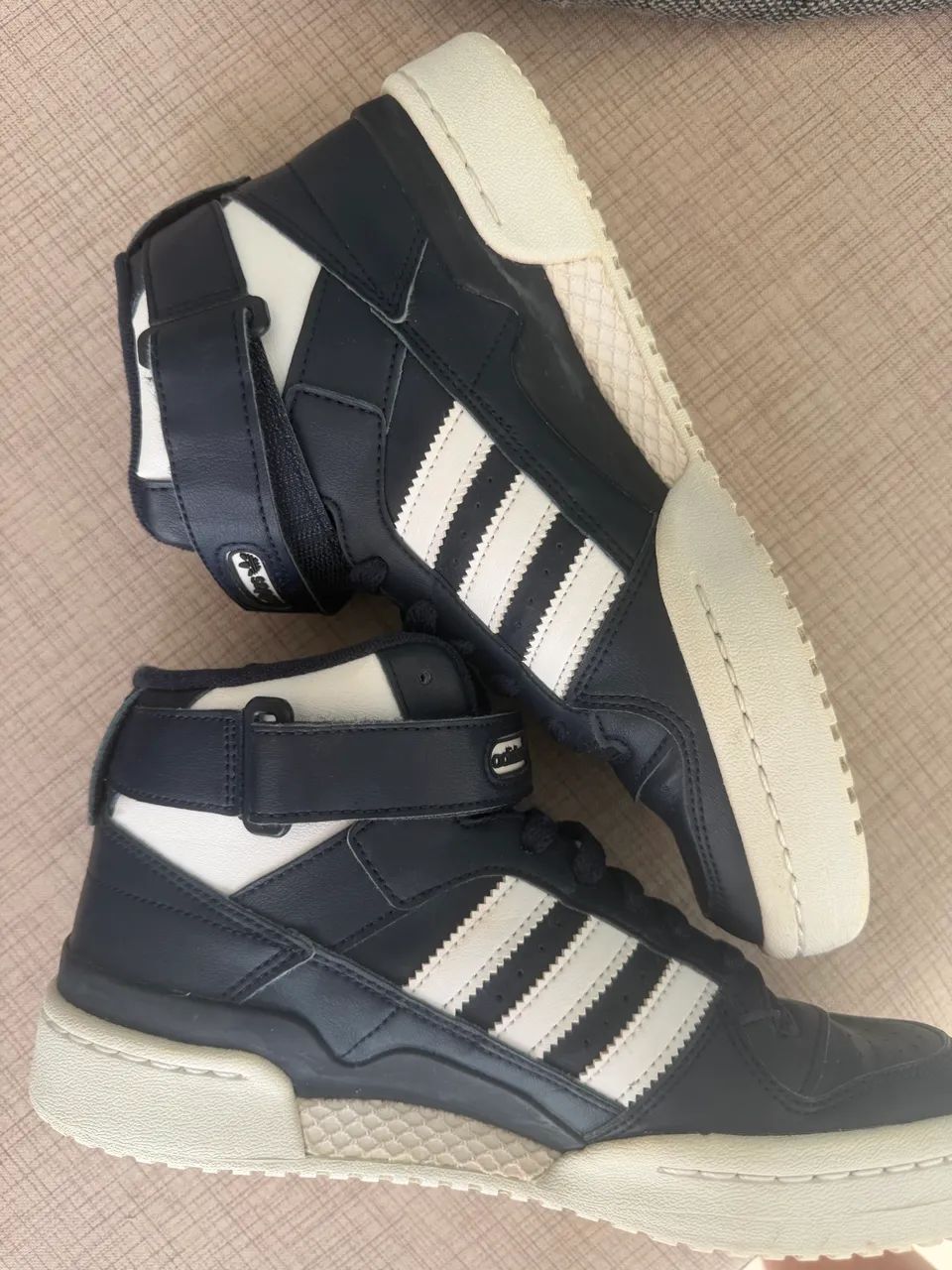 Tênis adidas marinho 39 cano médio - Foto 3