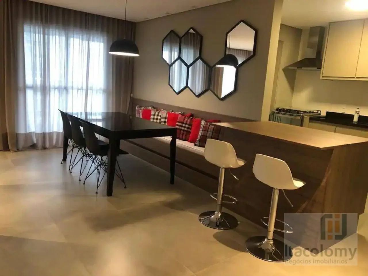 Apartamento mobiliado com 1 dormitório para alugar, 67 m² por R$ 6.702/mês - Edifício Glas