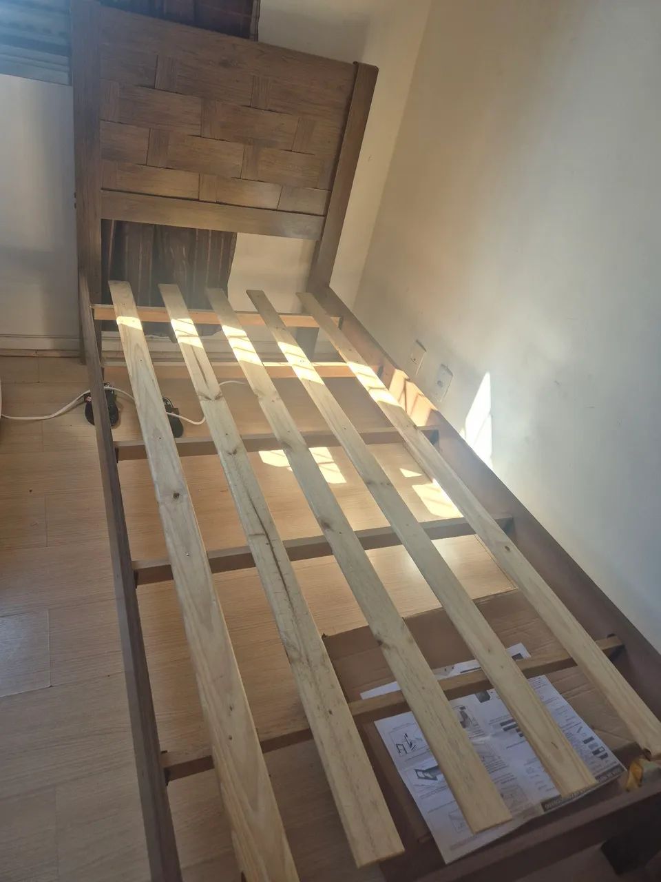 Cama solteiro 