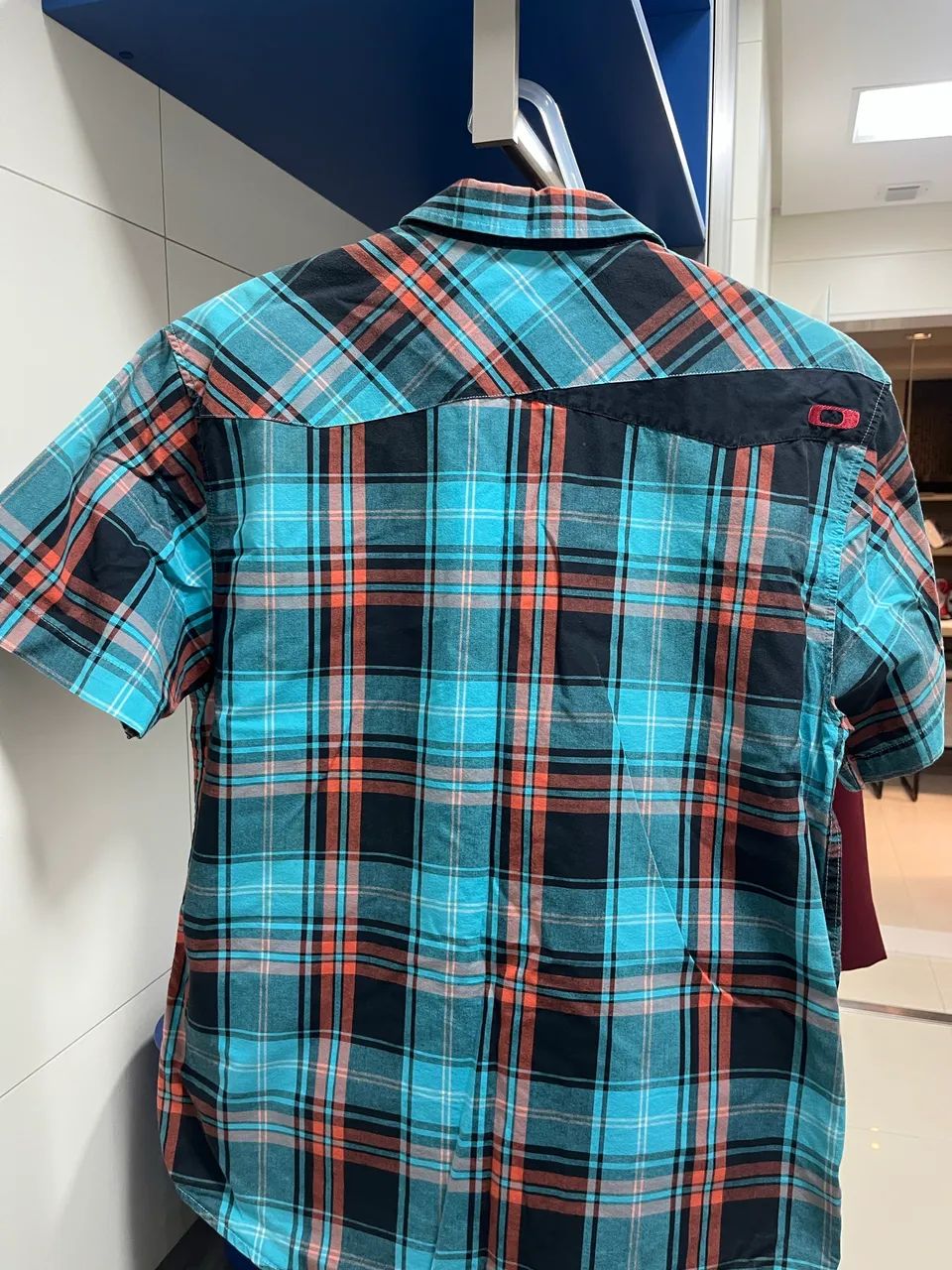 camisa oakley M xadrez  - Foto 2