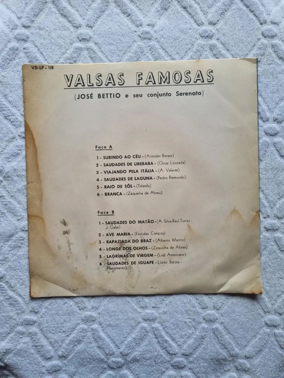 Disco LP "Valsas Famosas" de José Béttio e seu Conjunto Serenata lançado 1976 FRETE GRATIS - Foto 2