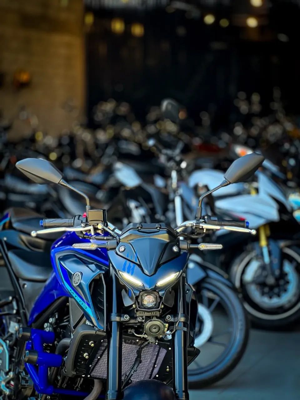 YAMAHA MT 03 - Foto 4