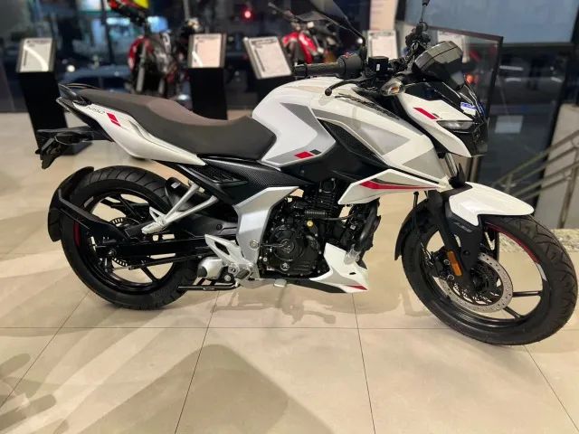 BAJAJ PULSAR N150 0KM 2026  - Foto 4