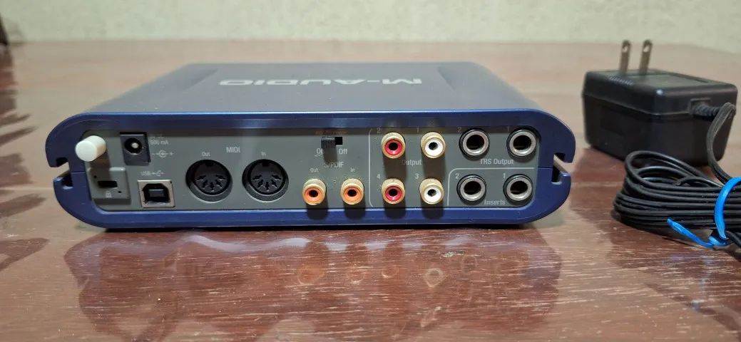 INTERFACE DE ÁUDIO M-AUDIO FAST TRACK PRO USB - Foto 2