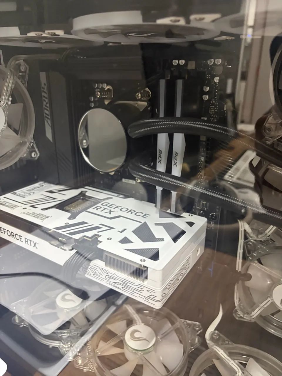 Pc gamer 7800x3d + 5070 - Foto 3