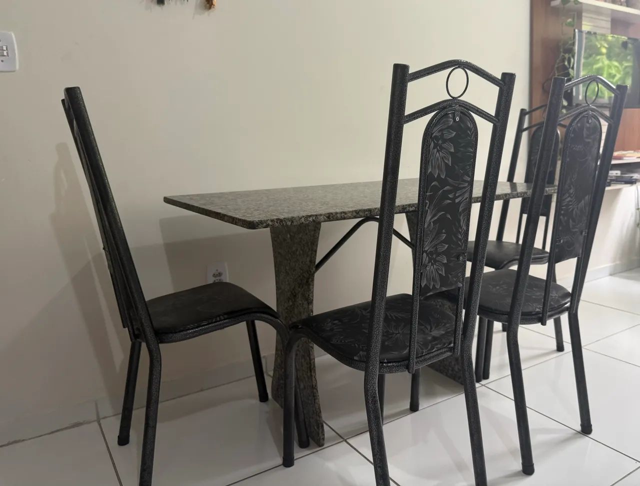 Mesa de Mármore  - Foto 5