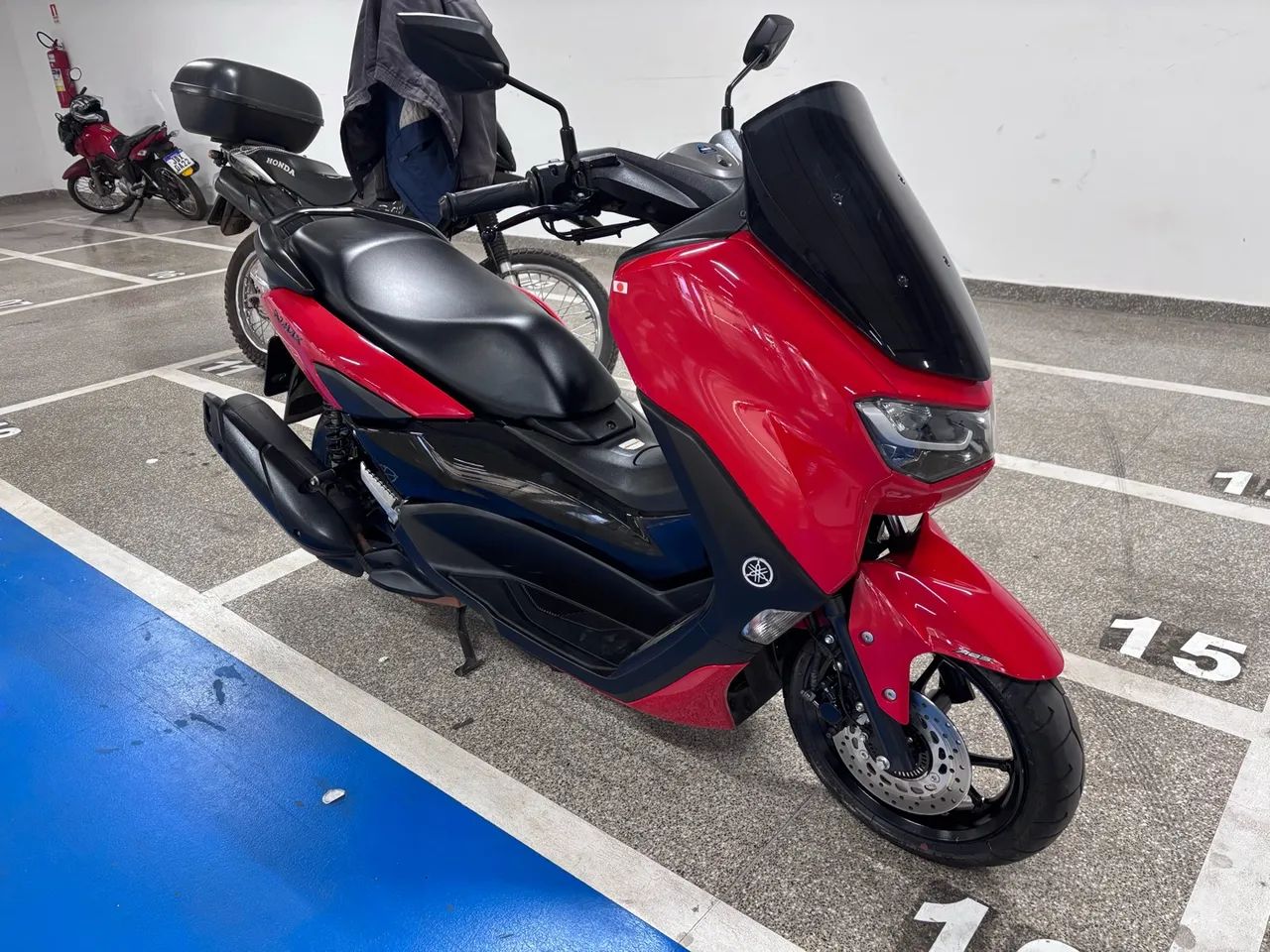 NMAX 160 connected - Foto 4