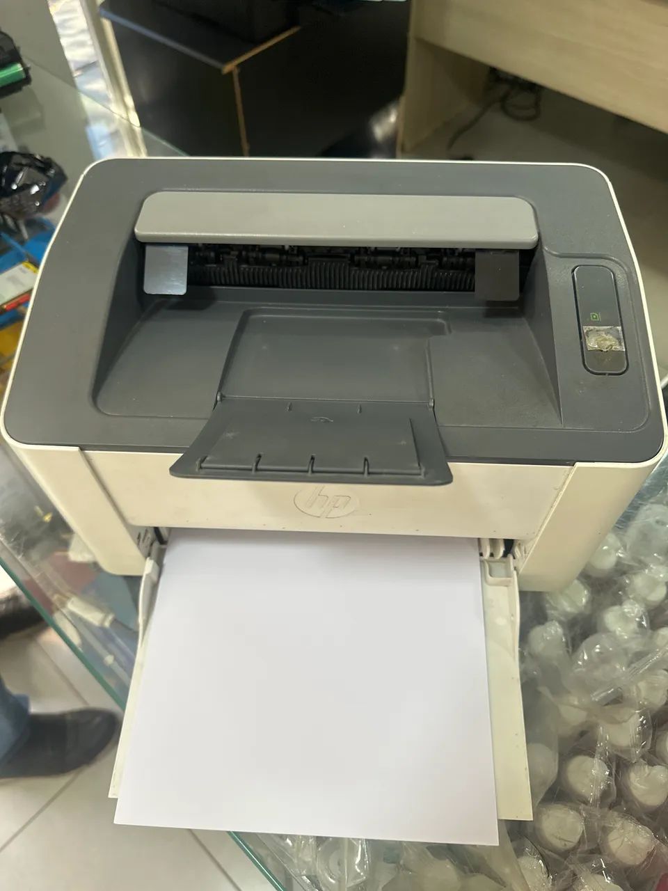 Impressora hp  laser 107a Semi Nova