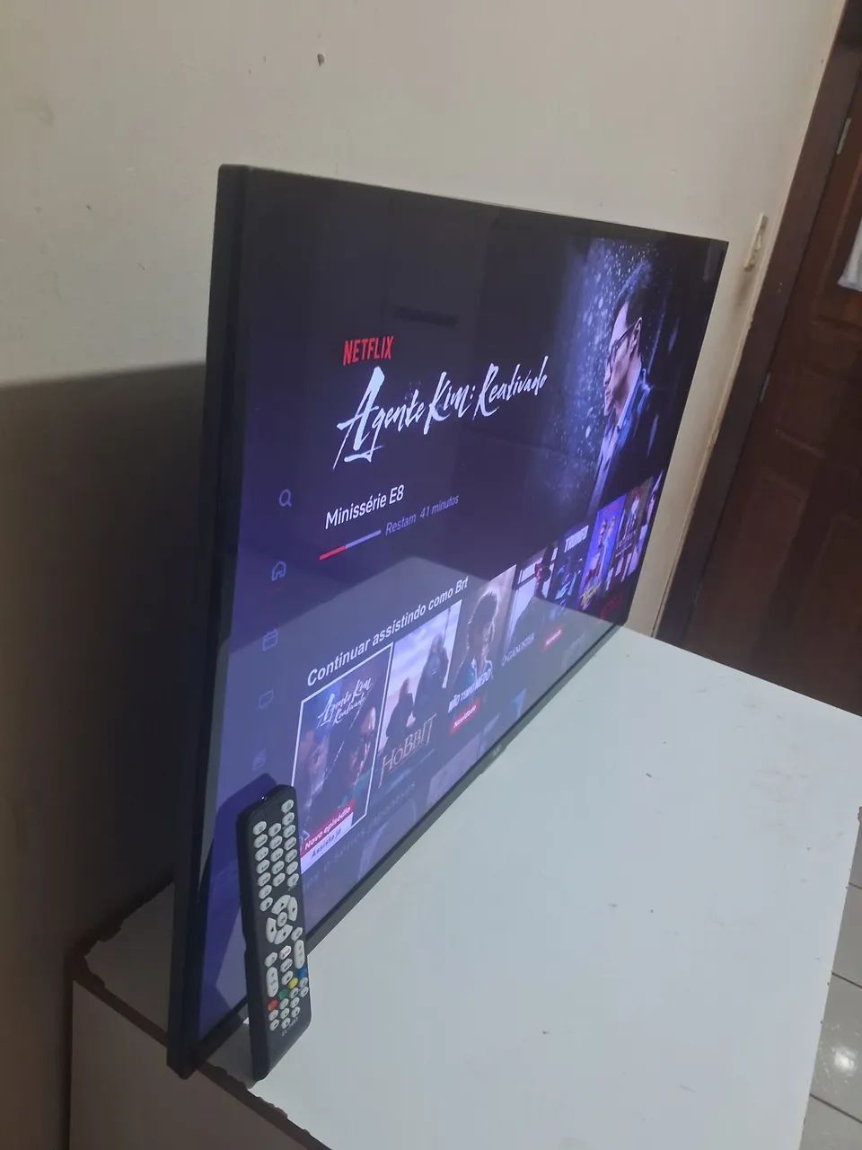 Vendo tv smart 43 AOC FULL HD  - Foto 2