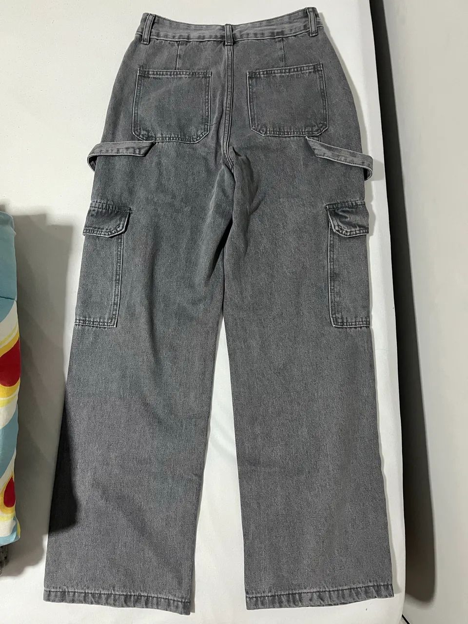 Calça Jeans Cargo/Reta Nova!