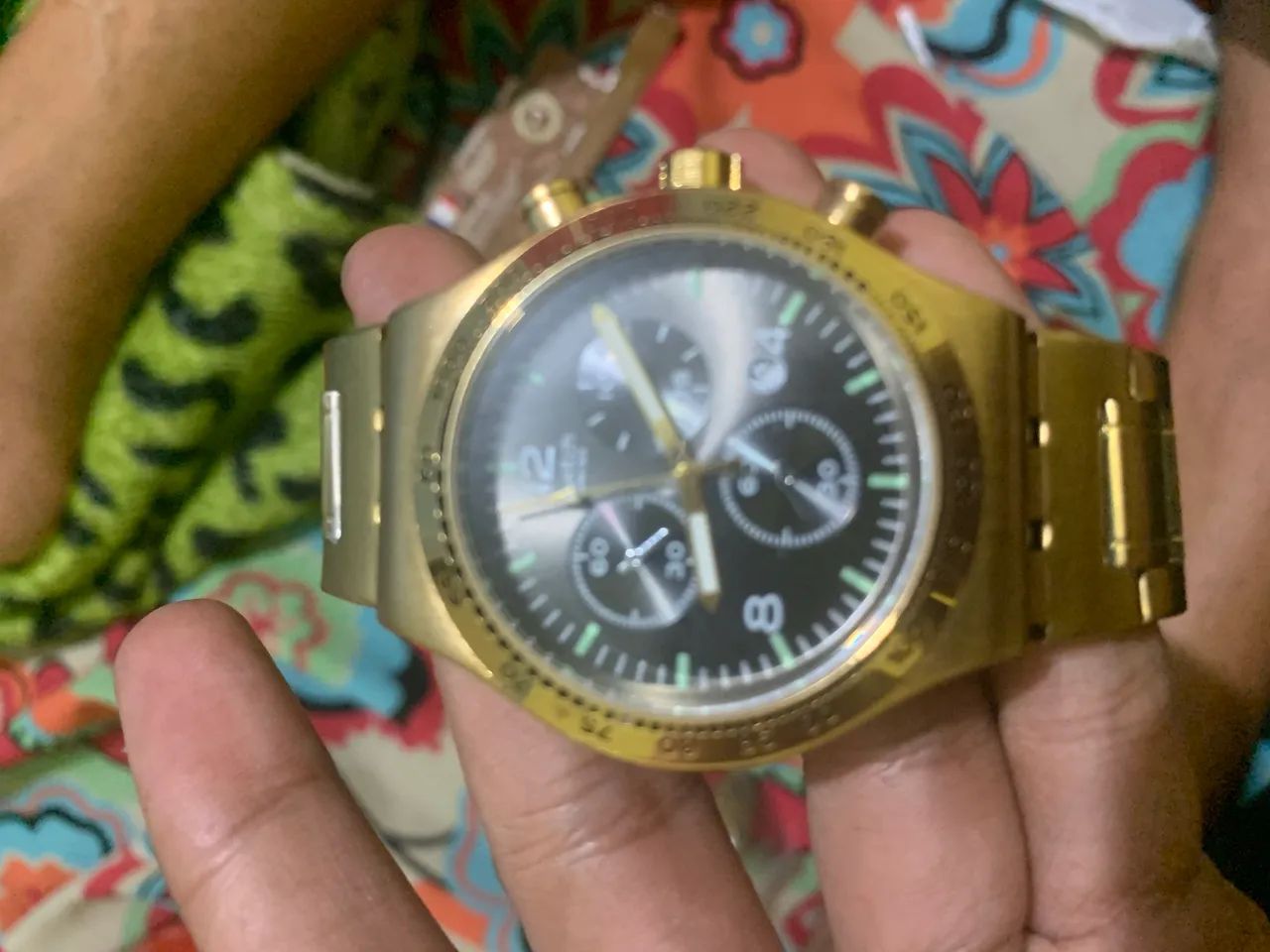Vende-se kit relógio e corrente (swatch)