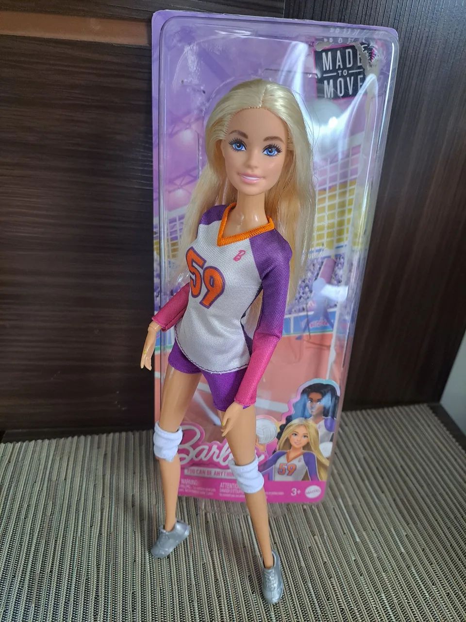 Boneca barbie Vôlei em corpo genérico - Foto 2