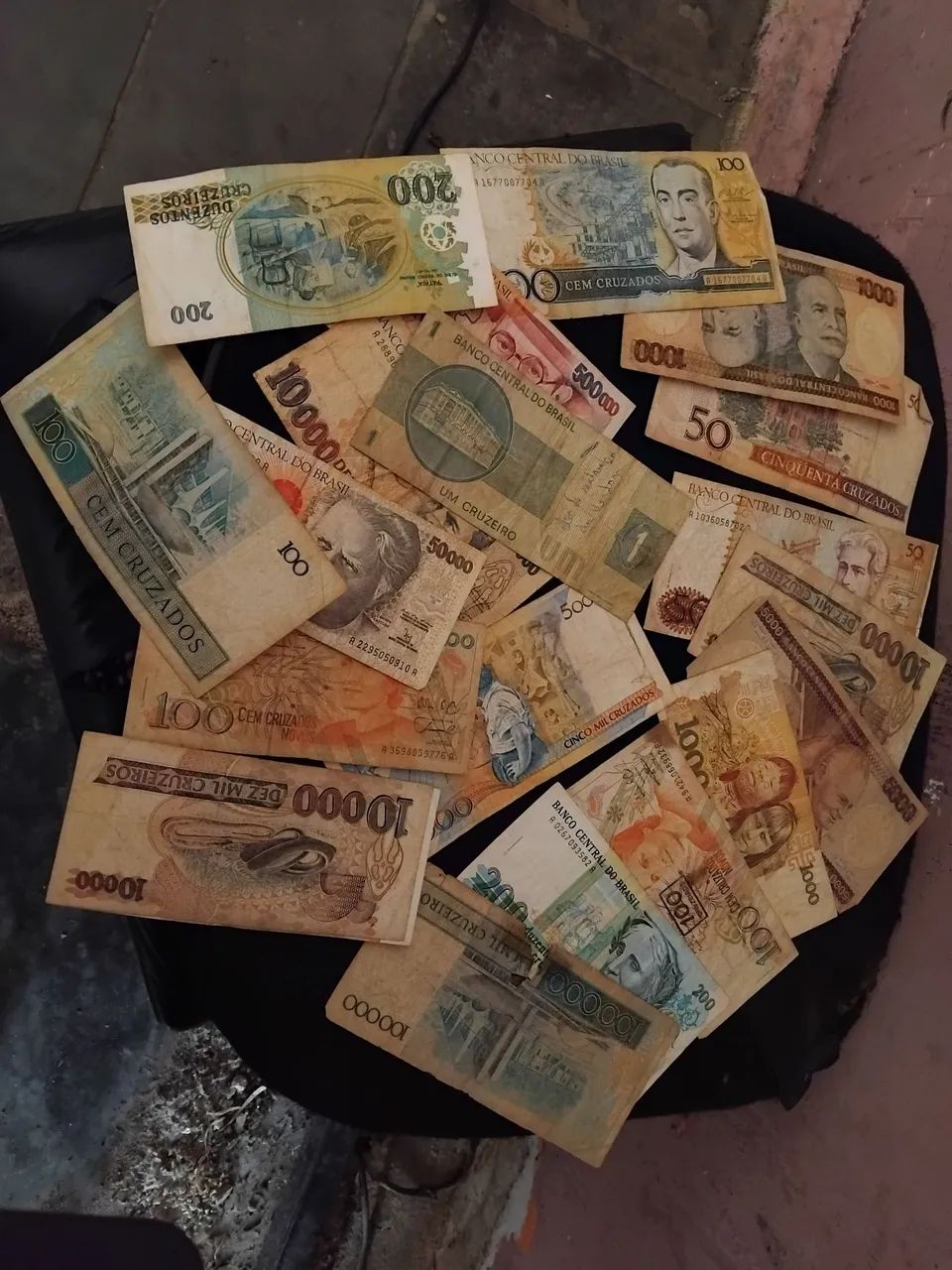 Selos ,moedas e notas antigas  - Foto 4