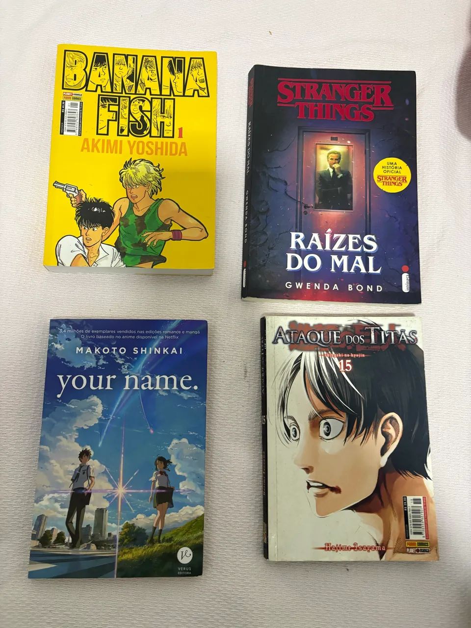 livros e mangás