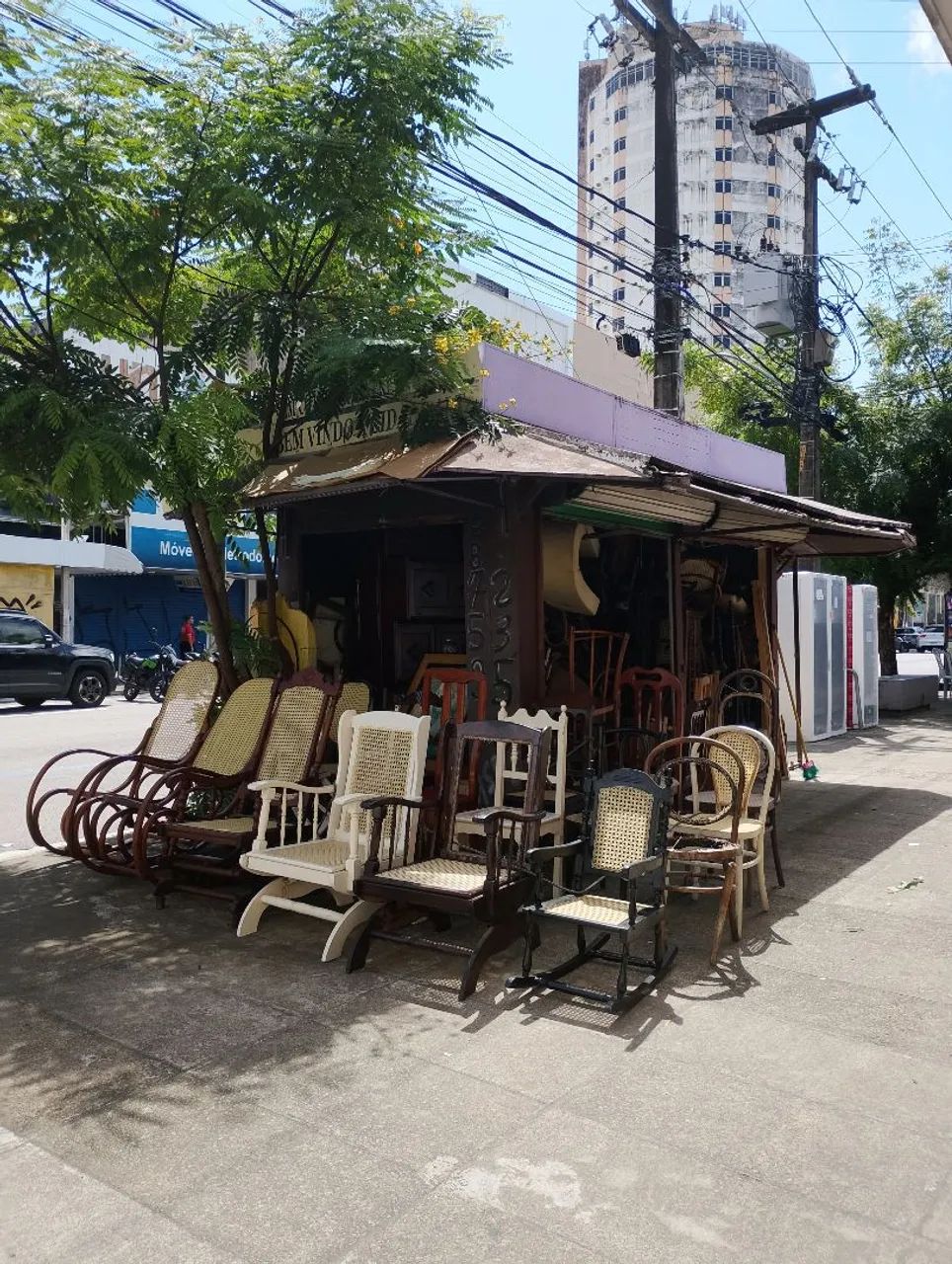 Cadeiras colonial usadas - Foto 4