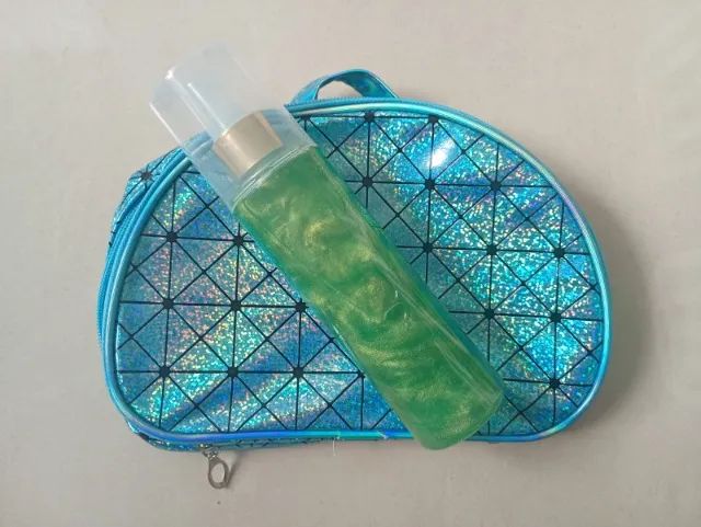 Kit Presente Necessaire Holográfica + Body Splash com Glitter - Foto 2