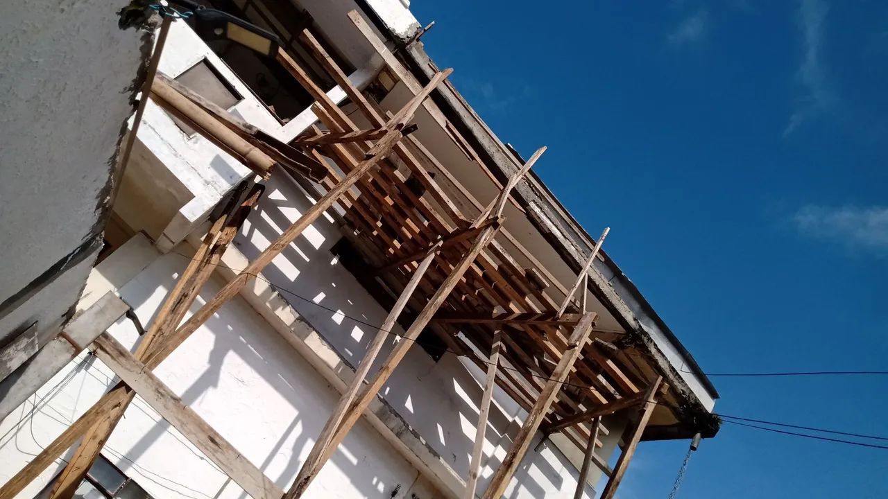 Serviço de pedreiro pintor