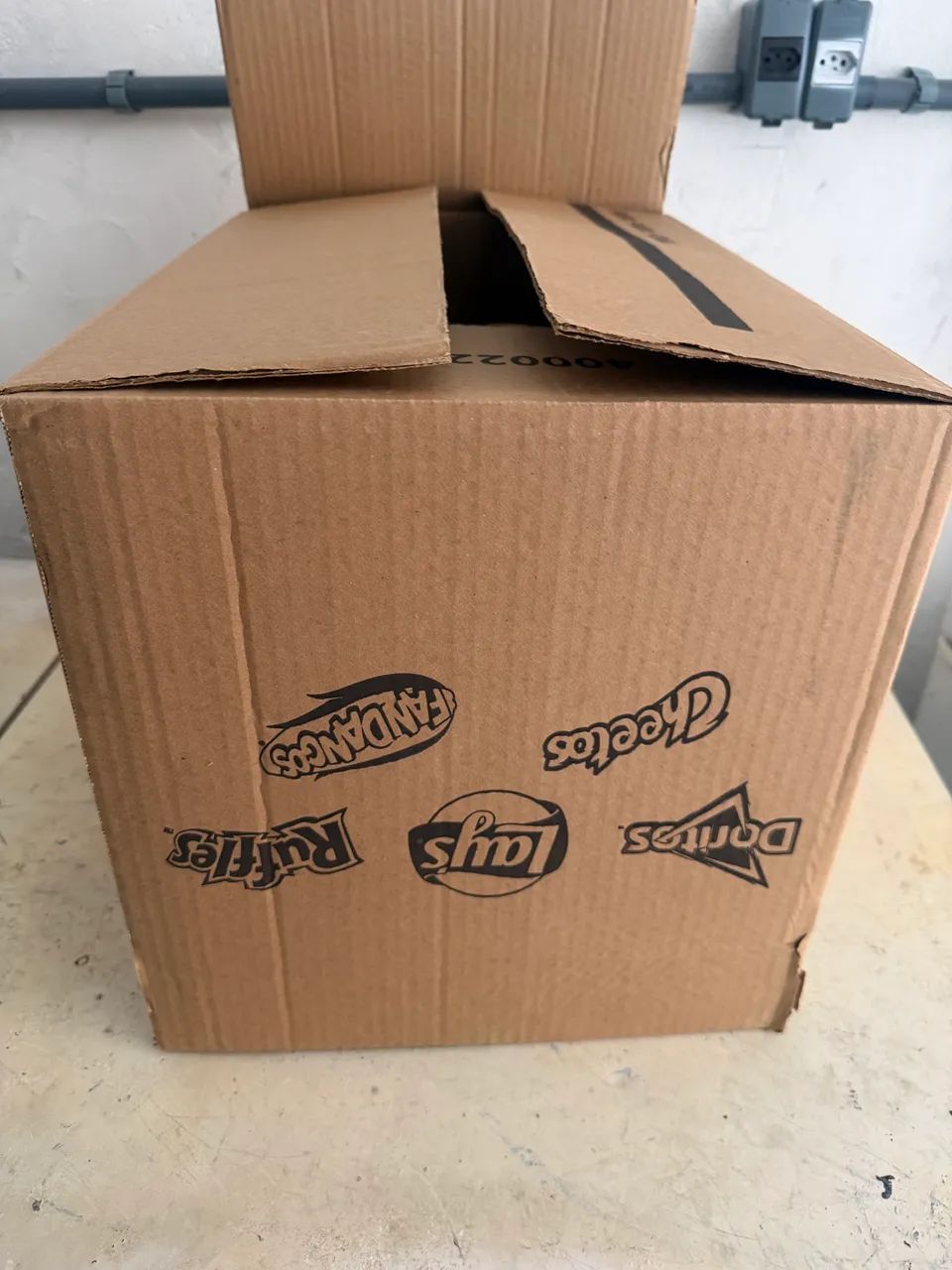 Caixa de papelão  - Foto 2