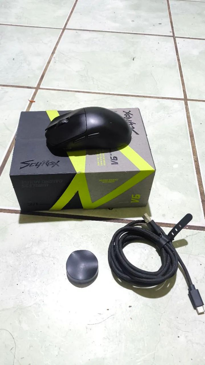 Scyrox v6, mouse gamer - Foto 2