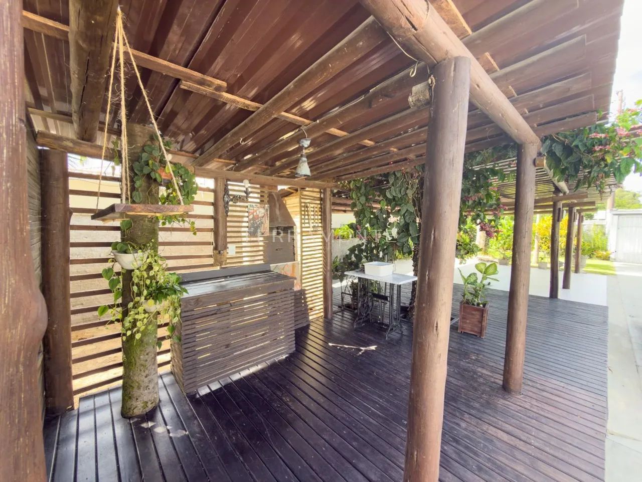 Linda casa no São João com 9 kitnets alugadas! - Foto 2
