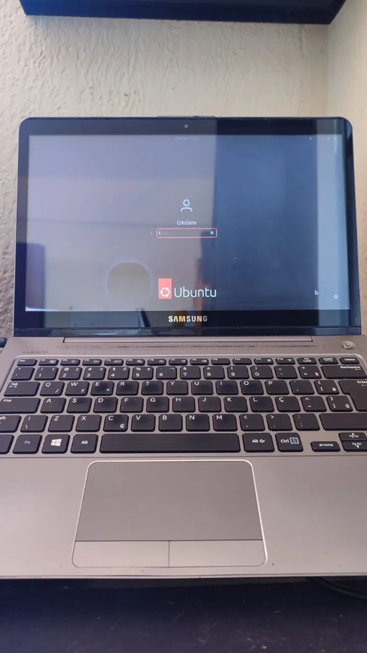 Ultrabook Samsung i5 4gb HD 500gb - Foto 2