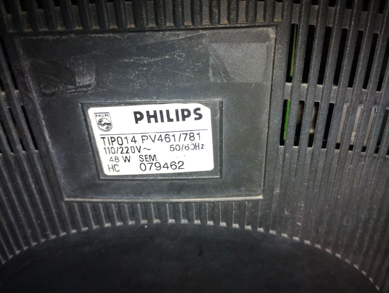 TV Tubo com Vídeo Cassete Philips 14 Polegadas Modelo PV461/781  - Foto 4