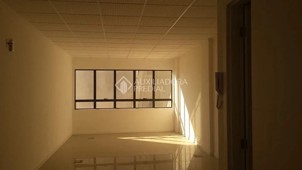Sala comercial à venda com 1 vaga no Itacorubi em Florianópolis-SC. - Foto 2