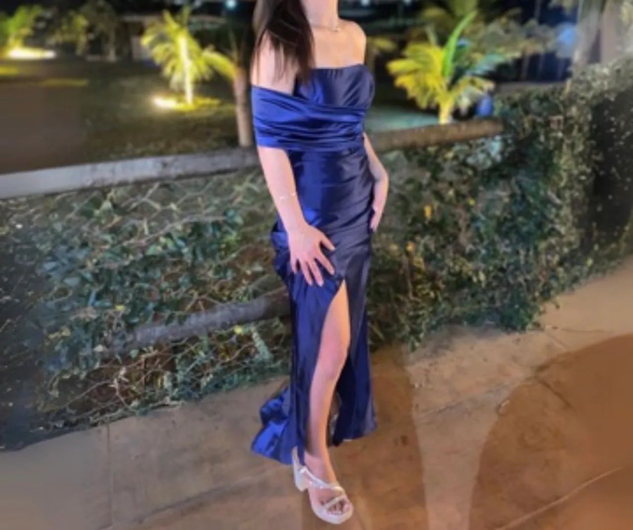 Vestido Azul Royal de Cetim - Foto 2