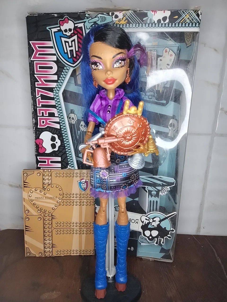Boneca Monster High Robecca Steam Art Class - Foto 4