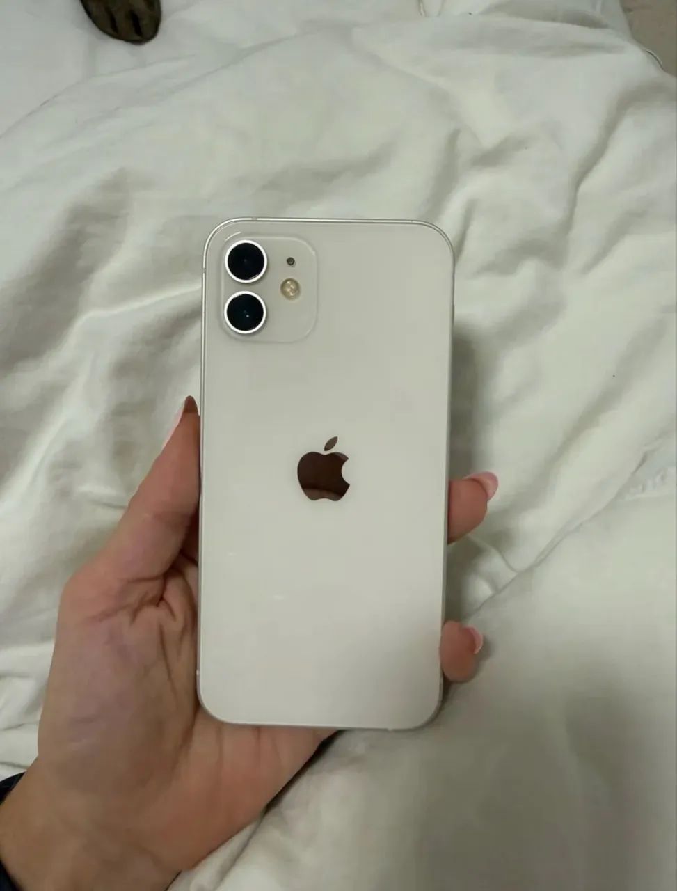iPhone 12 64gb zero sem detalhes 