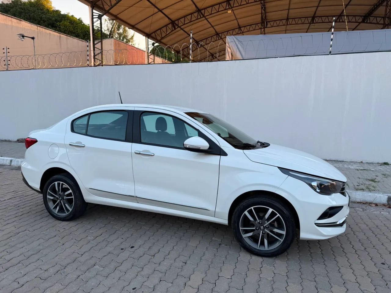 Fiat Cronos Precision 1.3 16V Flex Aut. 2024 - Foto 3