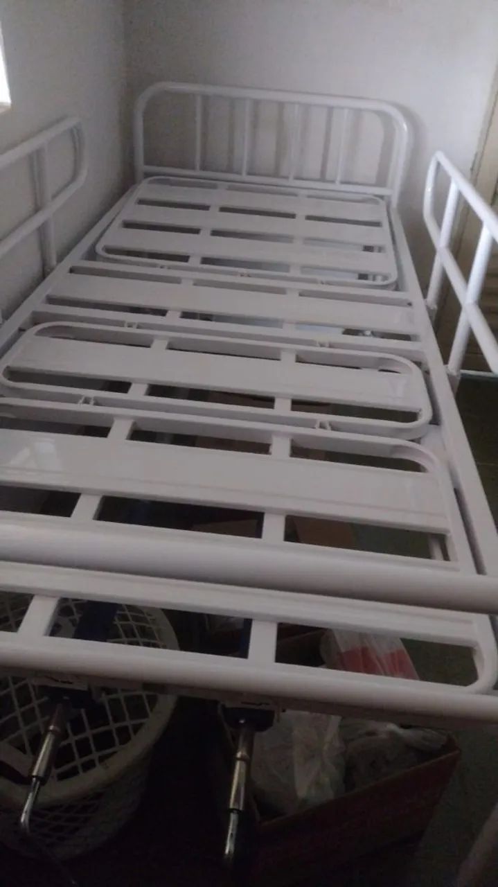 Cama hospitalar semi nova 