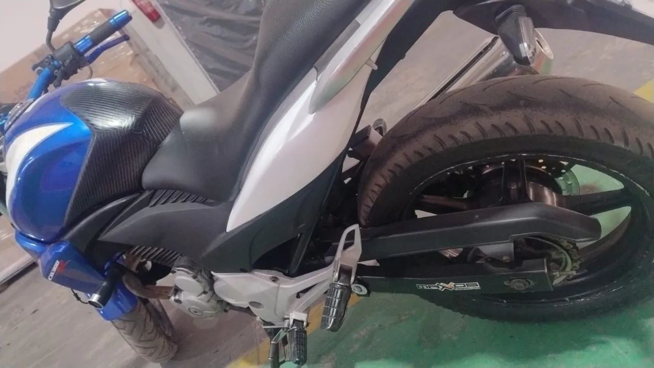 Vendo CB 300  - Foto 3
