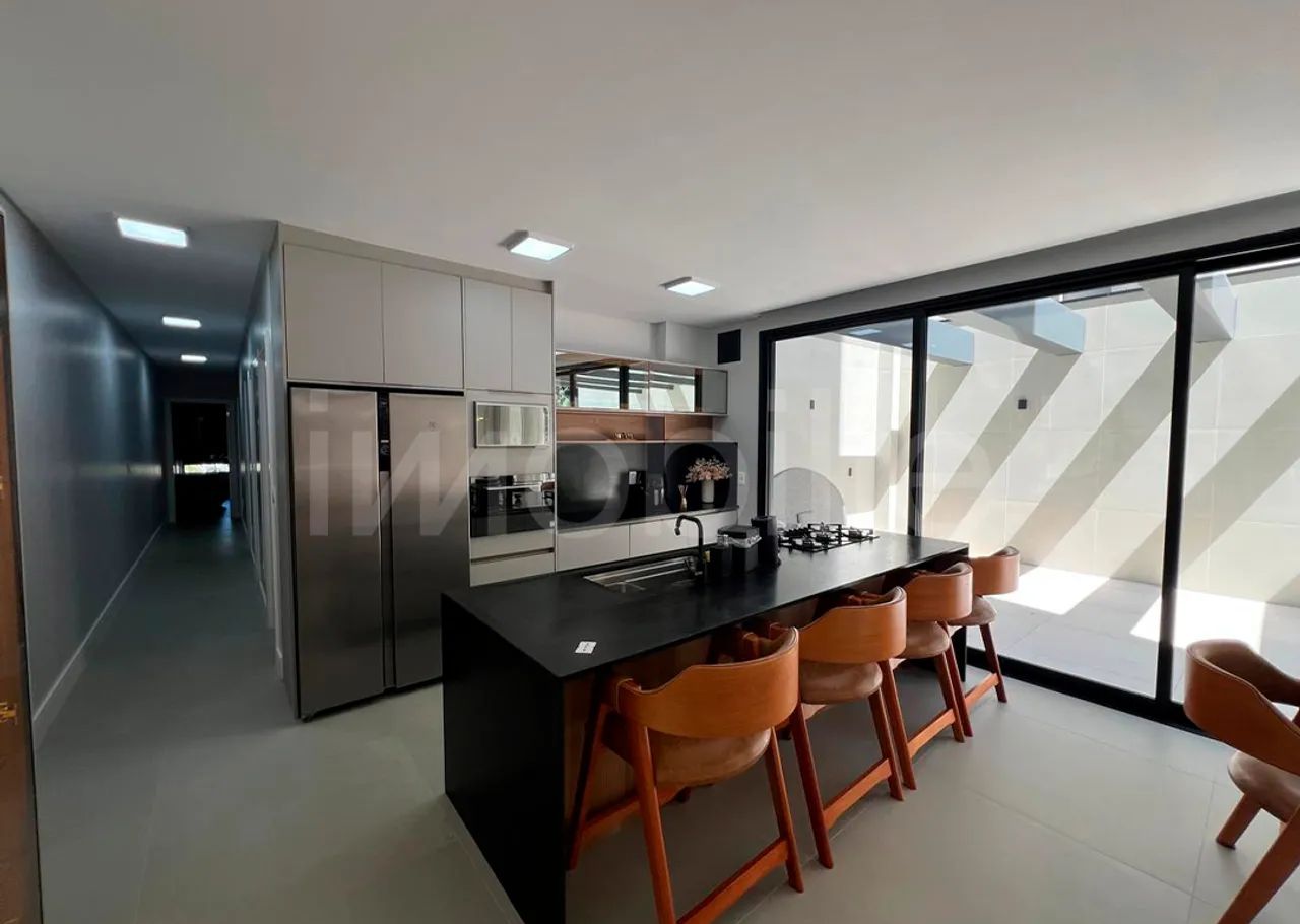 Apartamento no Edificio Dusseldorf na Praia Brava. - Foto 2