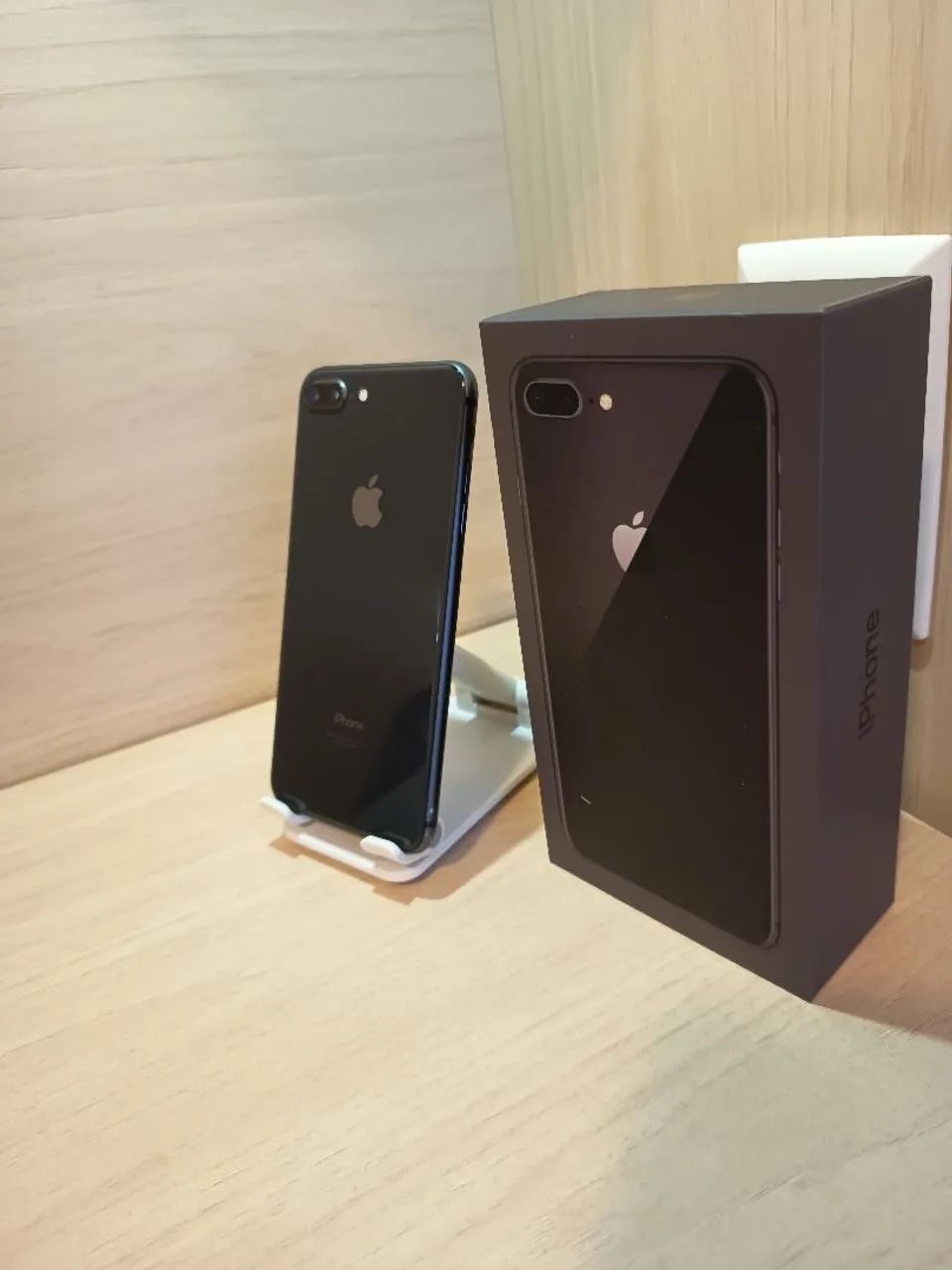 iPhone 8 Plus - 128GB Completo  - Foto 3