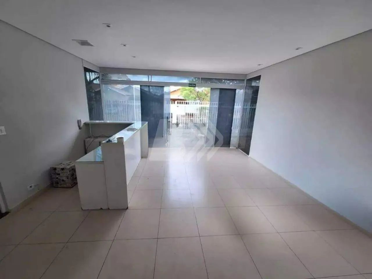 Casa comercial para alugar no bairro Jardim Elite em Piracicaba