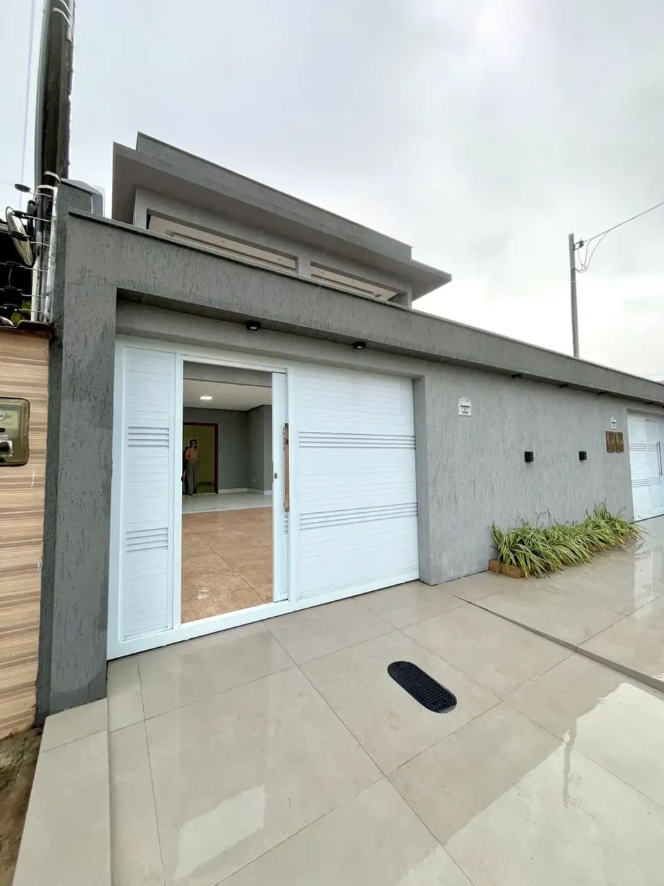CASA DISPONÍVEL COM ESPAÇO AMPLO,NOVA FINANCIA
